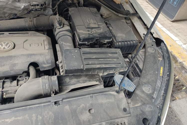 Used Volkswagen Tiguan 2013 1.8TSI Automatic Two-Wheel Drive Trend Edition Engine Bay Left