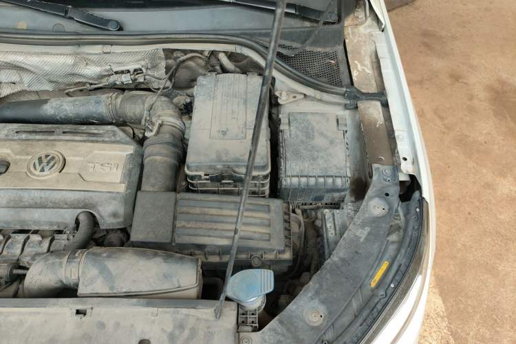 Used Volkswagen Tiguan 2013 1.8TSI Automatic Two-Wheel Drive Trend Edition Engine Bay Left