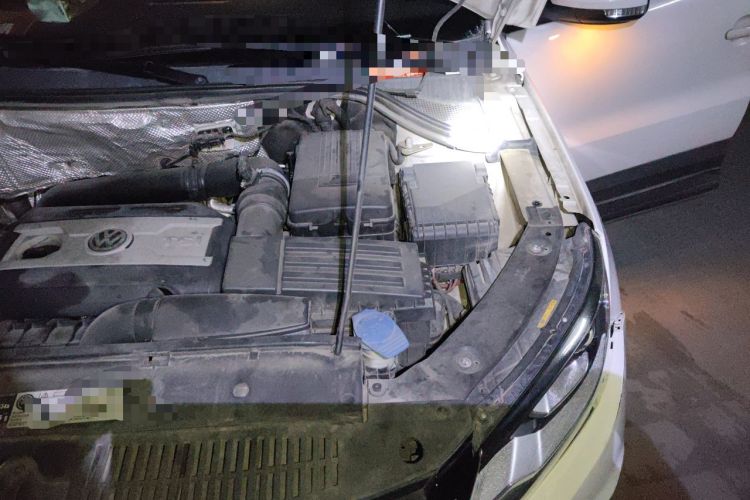 Used Volkswagen Tiguan 2013 1.8 TSI Automatic Two-Wheel Drive Comfort Edition Engine Bay Left