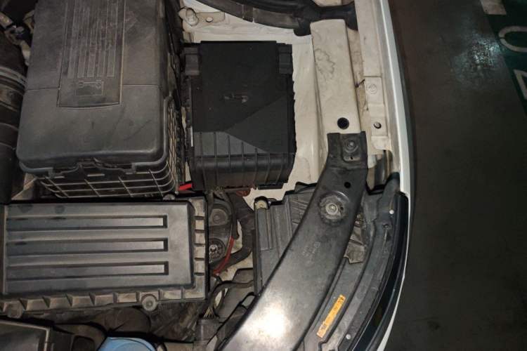 Used Volkswagen Tiguan 2013 1.8TSI Automatic Two-Wheel Drive Luxury Model Engine Bay Left