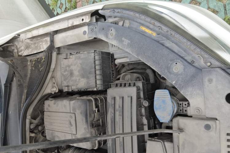 Used Volkswagen Tiguan 2013 1.8TSI Automatic Two-Wheel Drive Luxury Model Engine Bay Left