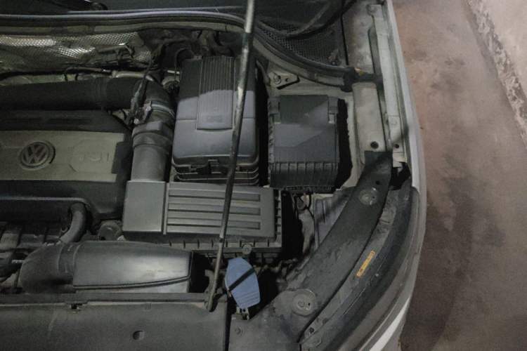 Used Volkswagen Tiguan 2013 1.8TSI Automatic Two-Wheel Drive Luxury Model Engine Bay Left