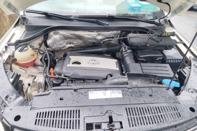 Used Volkswagen Tiguan 2013 1.8 TSI Automatic Two-Wheel Drive Comfort Edition Engine Bay