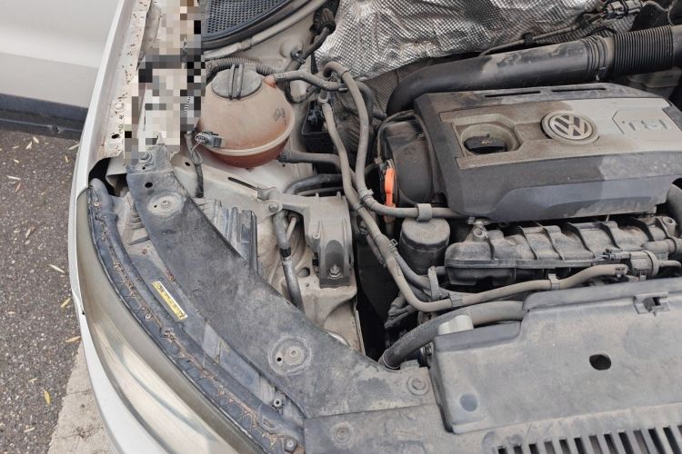 Used Volkswagen Tiguan 2013 1.8 TSI Automatic Two-Wheel Drive Comfort Edition Engine Bay Right