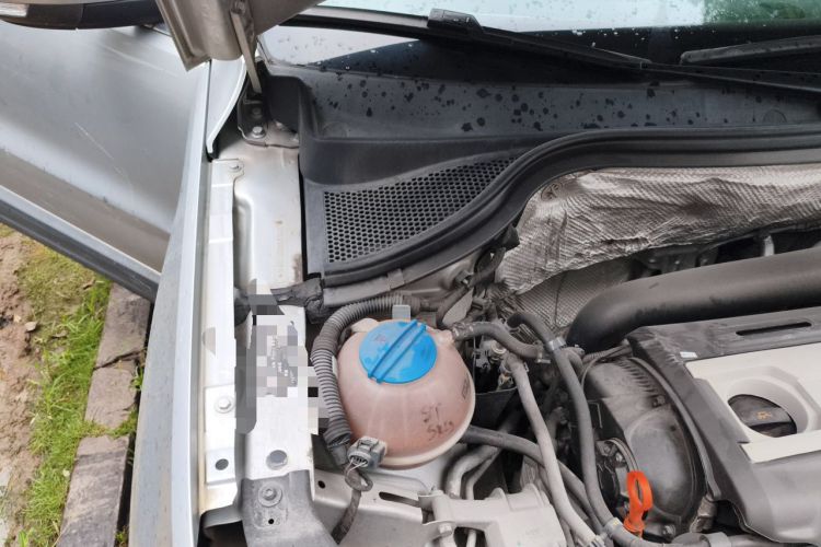 Used Volkswagen Tiguan 2013 1.8TSI Automatic Two-Wheel Drive Luxury Model Engine Bay Right