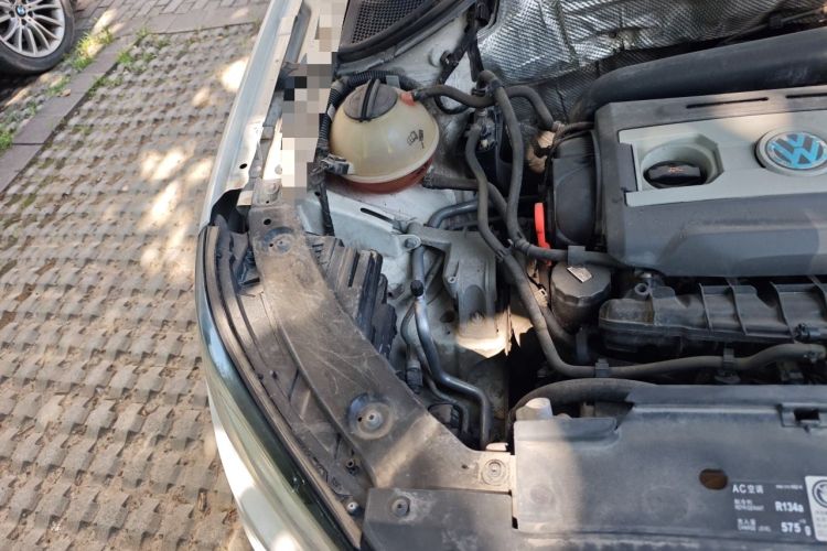 Used Volkswagen Tiguan 2013 1.8 TSI Automatic Two-Wheel Drive Comfort Edition Engine Bay Right