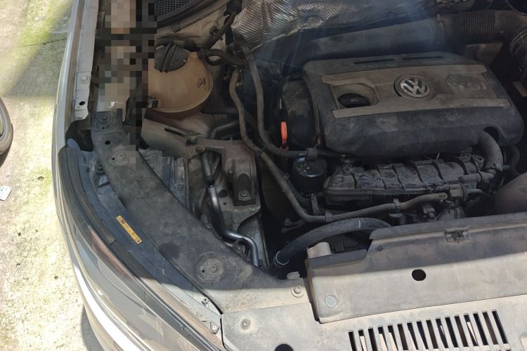 Used Volkswagen Tiguan 2013 1.8TSI Automatic Two-Wheel Drive Luxury Model Engine Bay Right