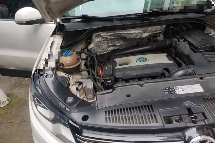 Used Volkswagen Tiguan 2013 1.8TSI Automatic Two-Wheel Drive Luxury Model Engine Bay Right