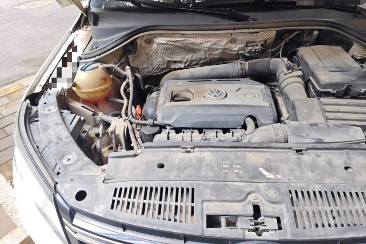 Used Volkswagen Tiguan 2013 1.8TSI Automatic Two-Wheel Drive Trend Edition Engine Bay Right
