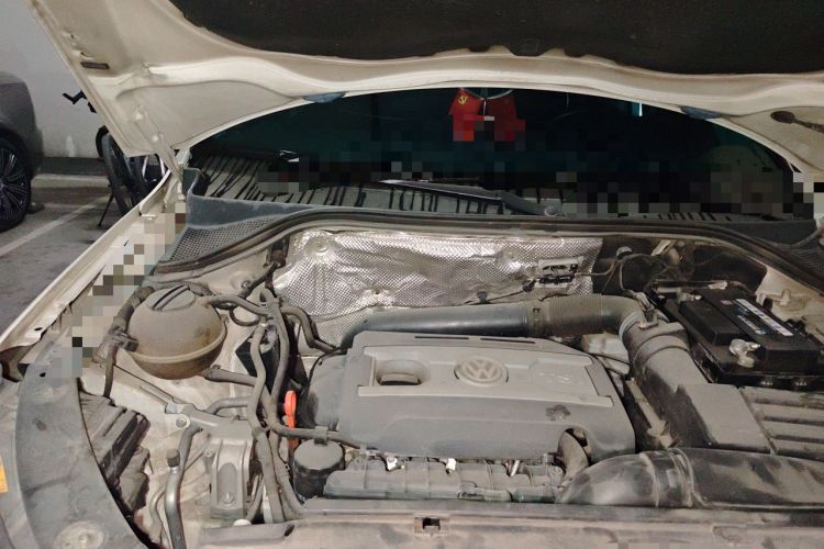 Used Volkswagen Tiguan 2013 1.8TSI Automatic Two-Wheel Drive Trend Edition Engine Bay Right