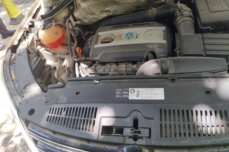 Used Volkswagen Tiguan 2013 1.8 TSI Automatic Two-Wheel Drive Comfort Edition Engine Bay Right