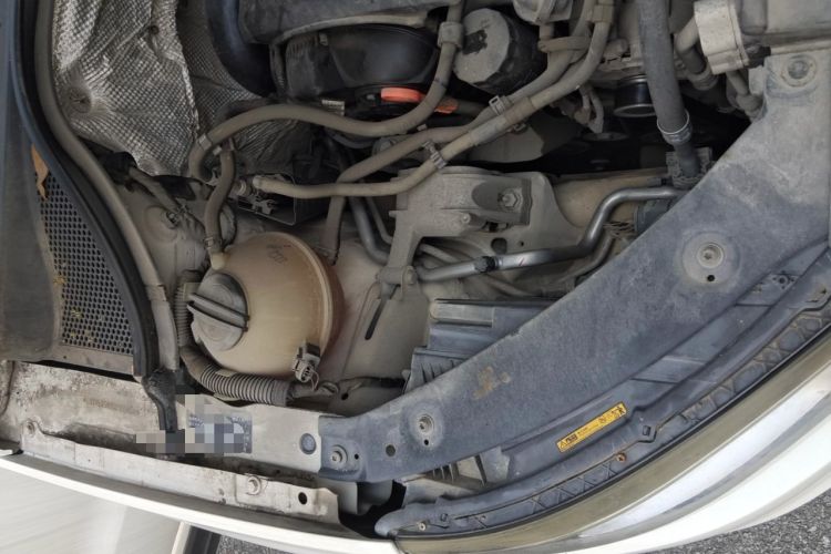 Used Volkswagen Tiguan 2013 1.8TSI Automatic Two-Wheel Drive Luxury Model Engine Bay Right