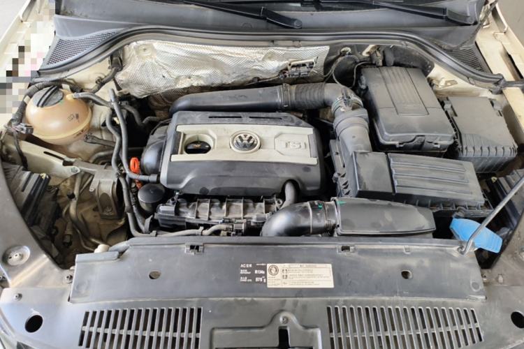 Used Volkswagen Tiguan 2013 1.8 TSI Automatic Two-Wheel Drive Comfort Edition Engine Bay