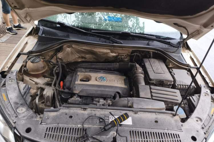 Used Volkswagen Tiguan 2013 1.8TSI Automatic Two-Wheel Drive Luxury Model Engine Bay