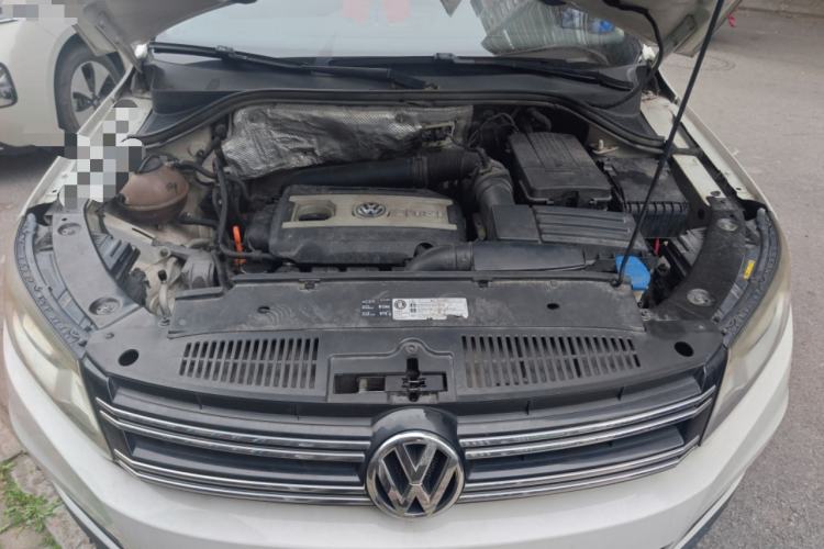 Used Volkswagen Tiguan 2013 1.8TSI Automatic Two-Wheel Drive Luxury Model Engine Bay