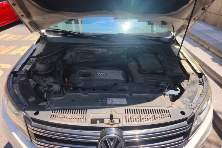Used Volkswagen Tiguan 2013 1.8TSI Automatic Two-Wheel Drive Trend Edition Engine Bay