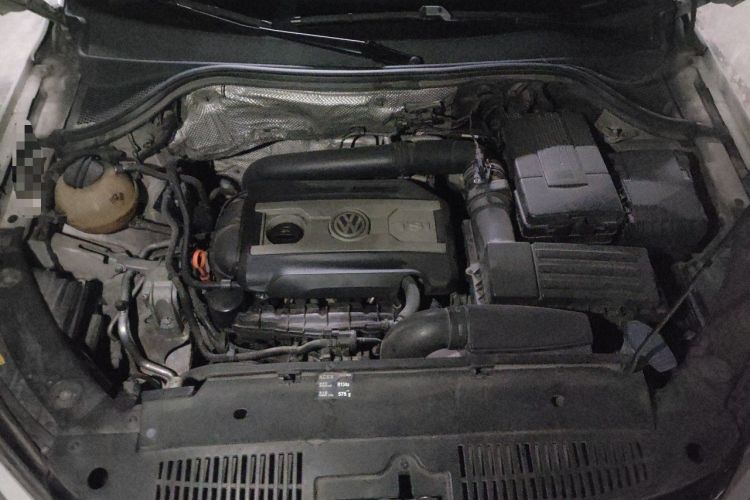 Used Volkswagen Tiguan 2013 1.8TSI Automatic Two-Wheel Drive Luxury Model Engine Bay