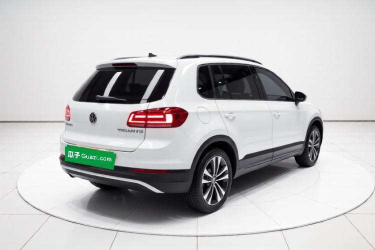 Used Volkswagen Tiguan 2013 1.8 TSI Automatic Two-Wheel Drive Comfort Edition Exterior 5