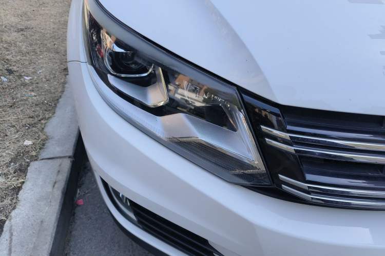 Used Volkswagen Tiguan 2013 1.8TSI Automatic Two-Wheel Drive Luxury Model Exterior 6