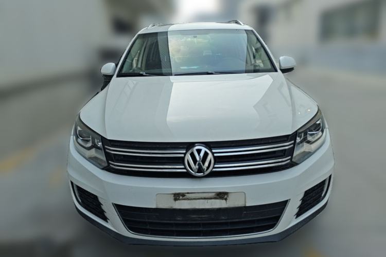 Used Volkswagen Tiguan 2013 2.0 TSI Automatic All-Wheel Drive Luxury Edition Front