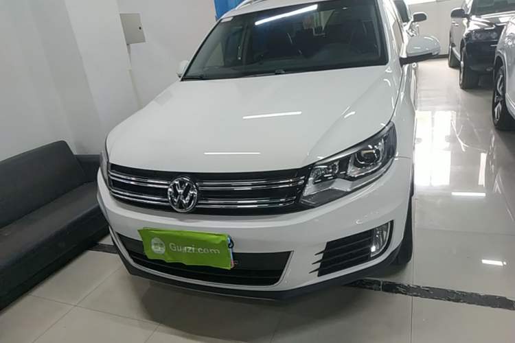 Used Volkswagen Tiguan 2013 1.8 TSI Automatic All-Wheel Drive Luxury Model Front