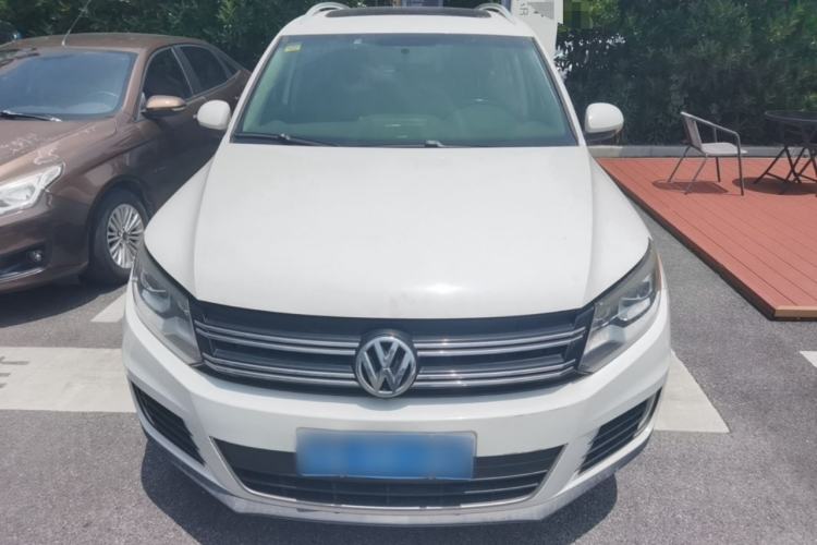 Used Volkswagen Tiguan 2013 1.8 TSI Automatic All-Wheel Drive Luxury Model Front