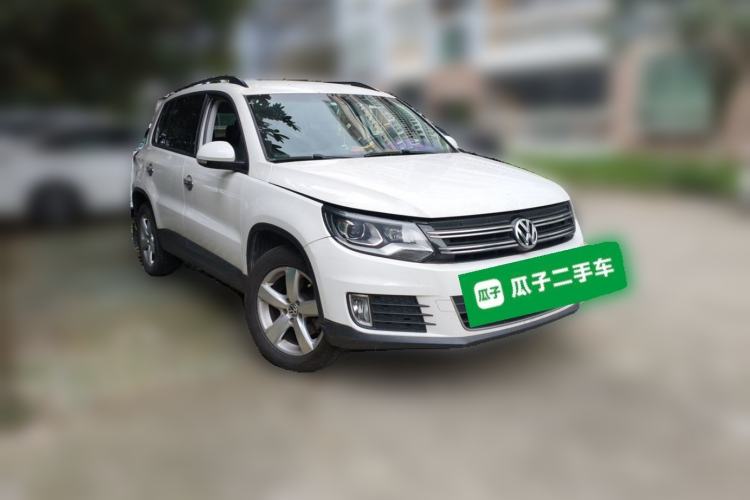 Used Volkswagen Tiguan 2013 1.8TSI Automatic All-Wheel-Drive Comfort Edition Front Right 45 Deg