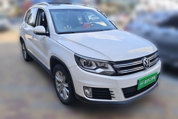 Used Volkswagen Tiguan 2013 1.8TSI Automatic Two-Wheel Drive Luxury Model Front Right 45 Deg