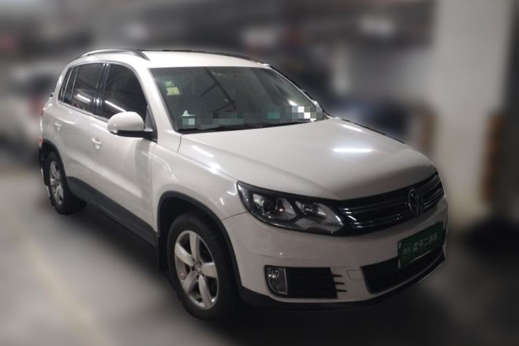 Used Volkswagen Tiguan 2013 1.8TSI Automatic All-Wheel-Drive Comfort Edition Front Right 45 Deg