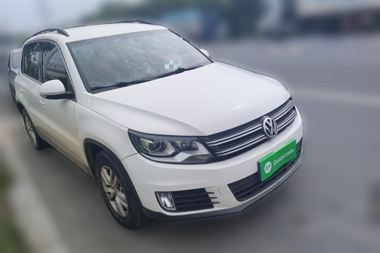Used Volkswagen Tiguan 2013 1.8TSI Manual Two-Wheel Drive Trend Edition Front Right 45 Deg