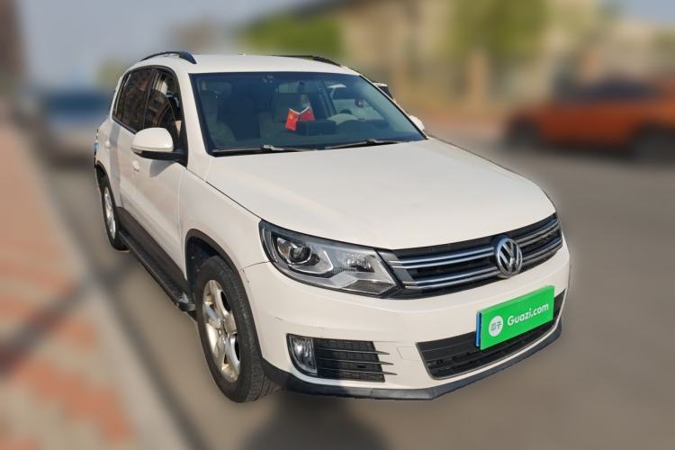 Used Volkswagen Tiguan 2013 1.8 TSI Automatic Two-Wheel Drive Comfort Edition Front Right 45 Deg