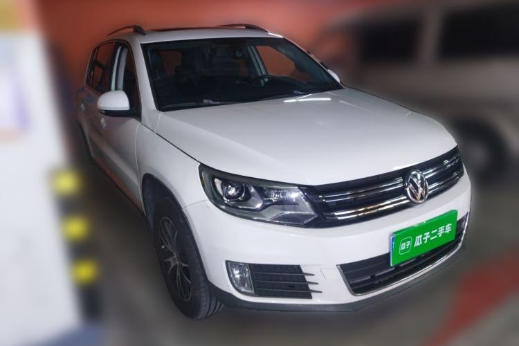 Used Volkswagen Tiguan 2013 1.8TSI Automatic Two-Wheel Drive Luxury Model Front Right 45 Deg