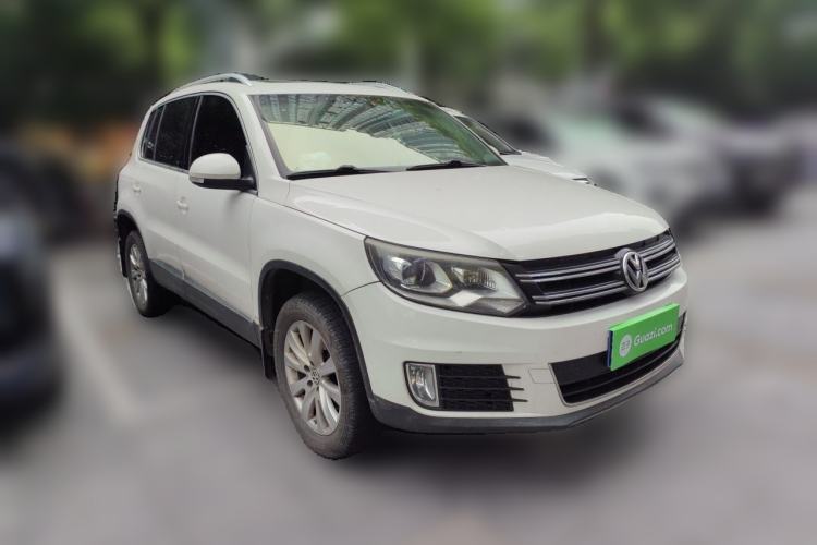 Used Volkswagen Tiguan 2013 1.8TSI Automatic Two-Wheel Drive Luxury Model Front Right 45 Deg