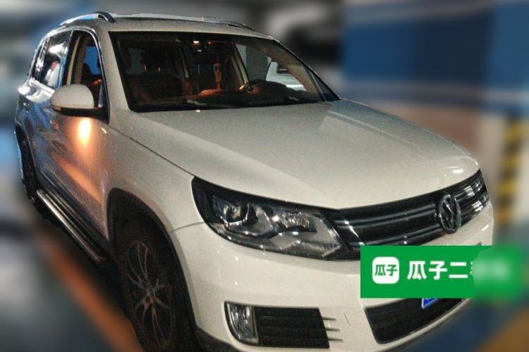 Used Volkswagen Tiguan 2013 1.8TSI Automatic Two-Wheel Drive Luxury Model Front Right 45 Deg