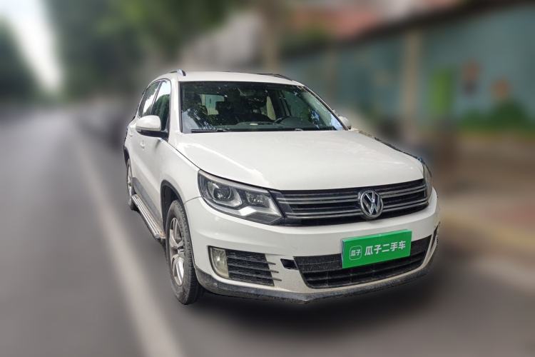 Used Volkswagen Tiguan 2013 1.8TSI Automatic Two-Wheel Drive Trend Edition Front Right 45 Deg