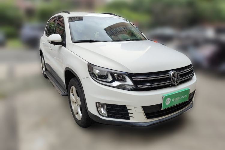 Used Volkswagen Tiguan 2013 1.8 TSI Automatic Two-Wheel Drive Comfort Edition Front Right 45 Deg