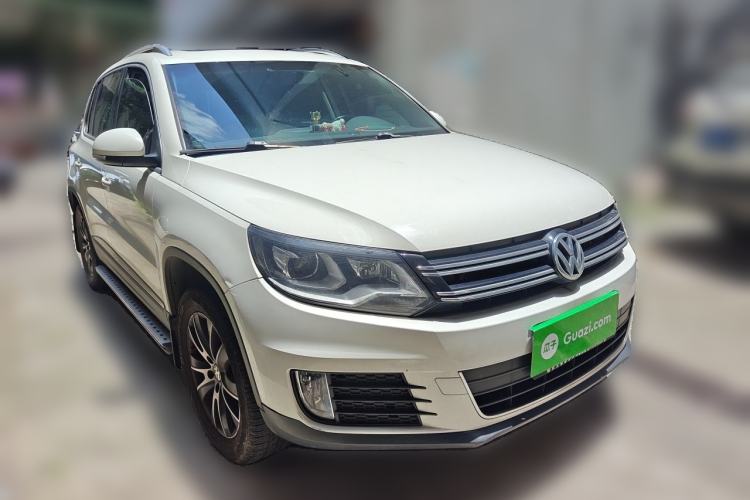 Used Volkswagen Tiguan 2013 1.8TSI Automatic Two-Wheel Drive Luxury Model Front Right 45 Deg