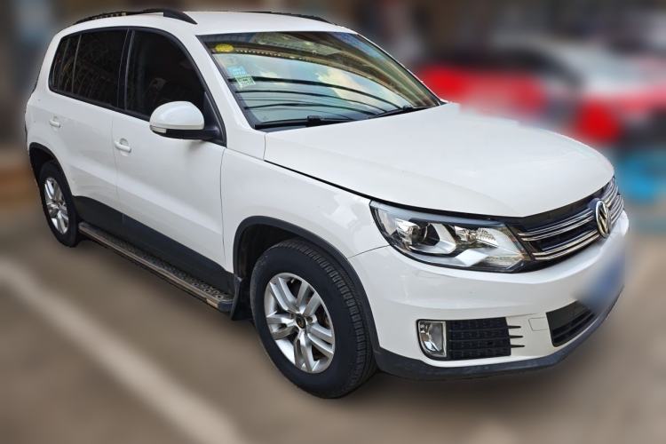 Used Volkswagen Tiguan 2013 1.8TSI Automatic Two-Wheel Drive Trend Edition Front Right 45 Deg