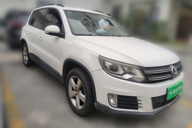 Used Volkswagen Tiguan 2013 1.8 TSI Automatic Two-Wheel Drive Comfort Edition Front Right 45 Deg