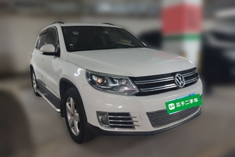 Used Volkswagen Tiguan 2013 1.8 TSI Automatic Two-Wheel Drive Comfort Edition Front Right 45 Deg