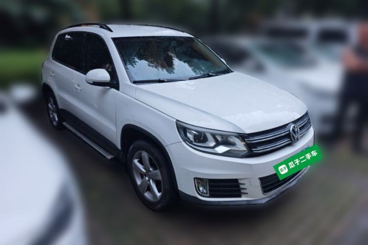 Used Volkswagen Tiguan 2013 1.8 TSI Automatic Two-Wheel Drive Comfort Edition Front Right 45 Deg