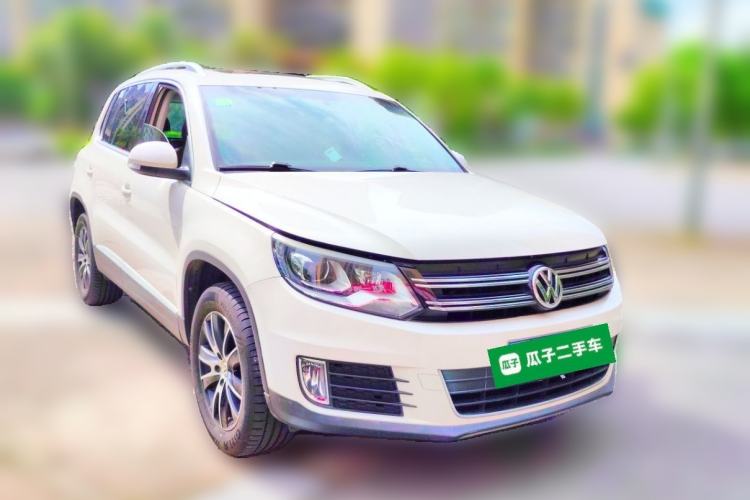 Used Volkswagen Tiguan 2013 1.8TSI Automatic Two-Wheel Drive Luxury Model Front Right 45 Deg