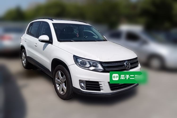 Used Volkswagen Tiguan 2013 1.8 TSI Automatic Two-Wheel Drive Comfort Edition Front Right 45 Deg
