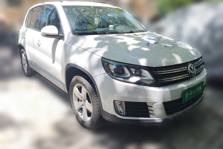 Used Volkswagen Tiguan 2013 1.8 TSI Automatic Two-Wheel Drive Comfort Edition Front Right 45 Deg