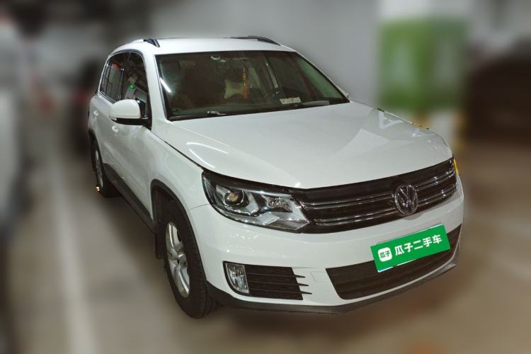 Used Volkswagen Tiguan 2013 1.8TSI Automatic Two-Wheel Drive Trend Edition Front Right 45 Deg