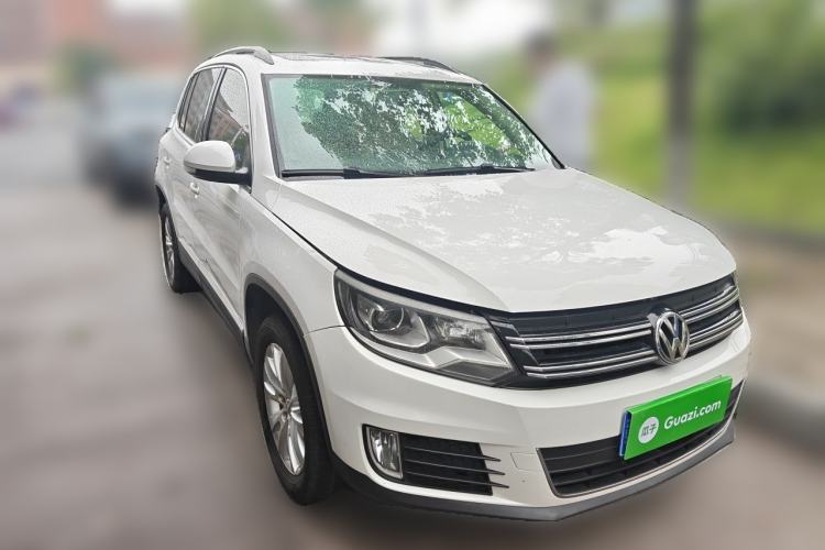 Used Volkswagen Tiguan 2013 1.8TSI Automatic Two-Wheel Drive Luxury Model Front Right 45 Deg