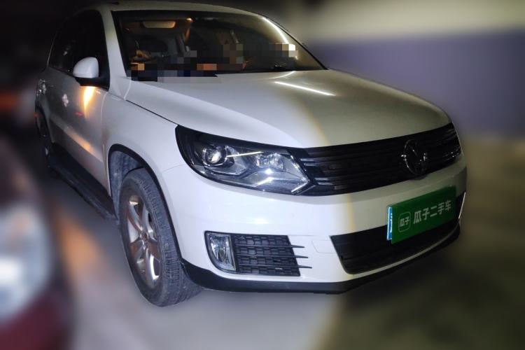 Used Volkswagen Tiguan 2013 1.8 TSI Automatic Two-Wheel Drive Comfort Edition Front Right 45 Deg
