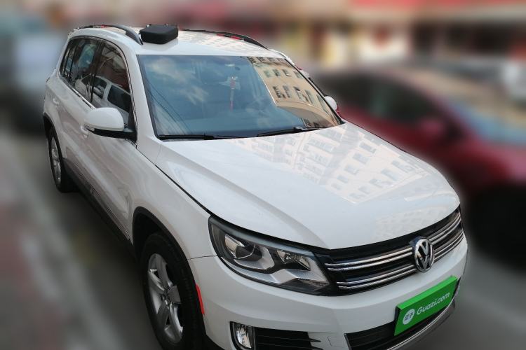 Used Volkswagen Tiguan 2013 1.8 TSI Automatic Two-Wheel Drive Comfort Edition Front Right 45 Deg
