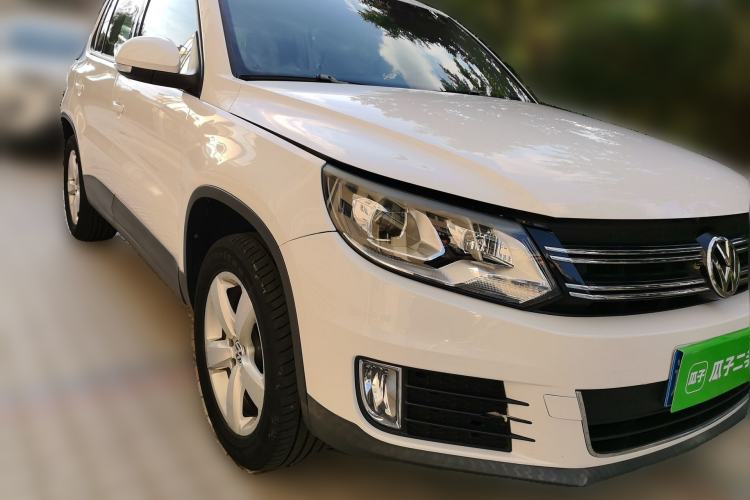 Used Volkswagen Tiguan 2013 1.8 TSI Automatic Two-Wheel Drive Comfort Edition Front Right 45 Deg
