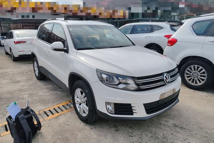 Used Volkswagen Tiguan 2013 1.8TSI Automatic Two-Wheel Drive Trend Edition Front Right 45 Deg